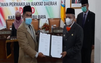 Rapat Paripurna Penyampaian Pendapat Akhir Fraksi-fraksi DPRD Kabupaten Kubu Raya