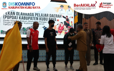 Bupati Kubu Raya Melepas Kontingen Pekan Olahraga Pelajar Daerah (POPDA) Kabupaten Kubu Raya